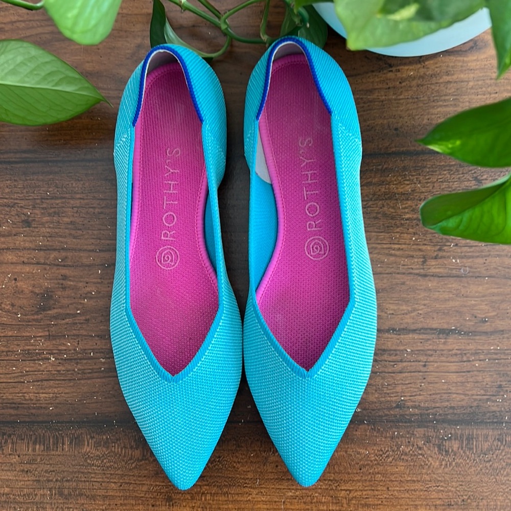 Island Blue Rothy’s, size 8.5